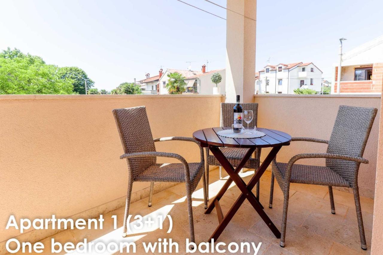 Sunshine Apartments Funtana With Balcony And Sea View Eksteriør billede